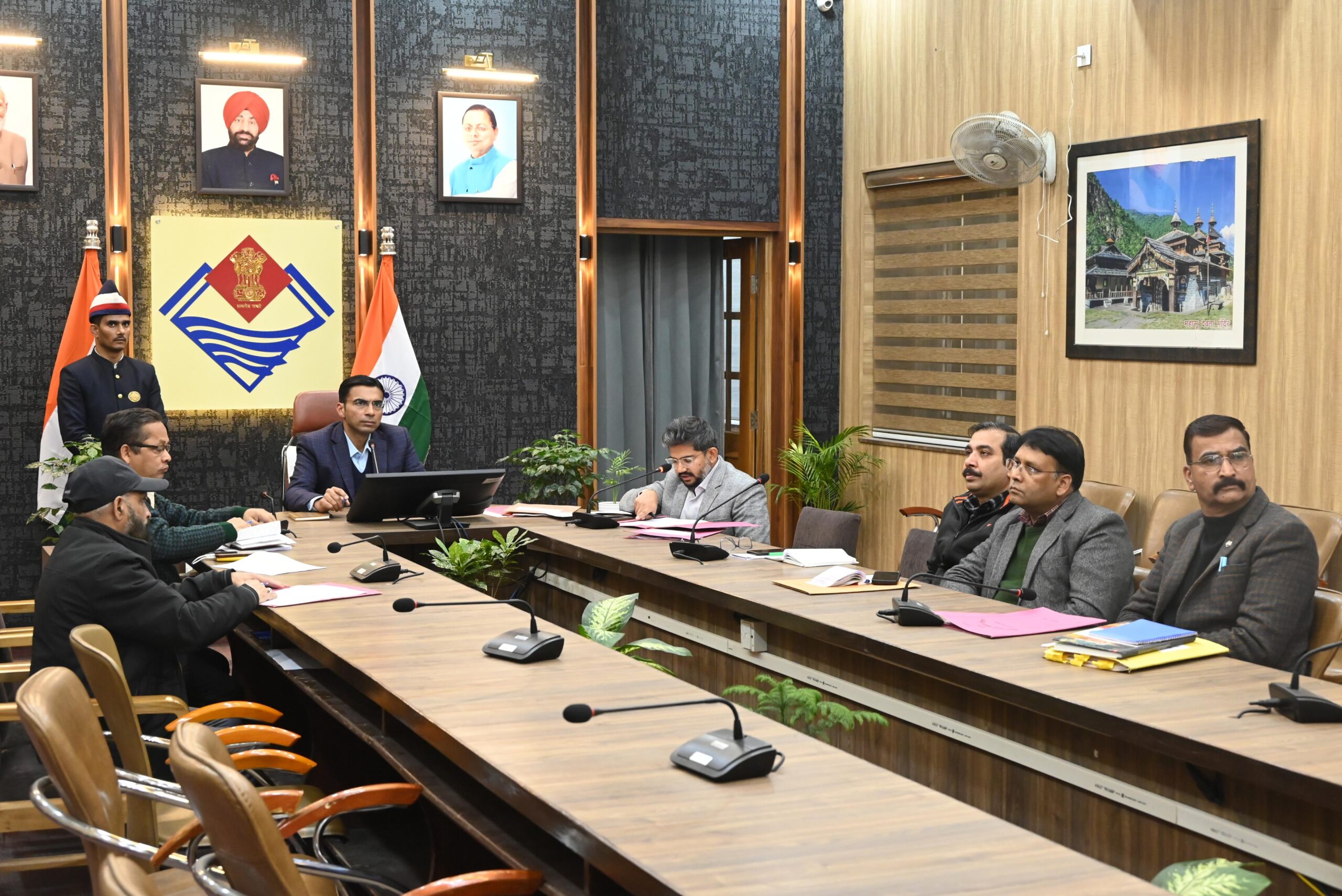 “जन-जन की सरकार, जन-जन के द्वार अभियान”  अंतर्गत  सरकार की जनकल्याणकारी योजनाओं से शत प्रतिशत पात्र व्यक्तियो लाभान्वित करें विभाग डीएम