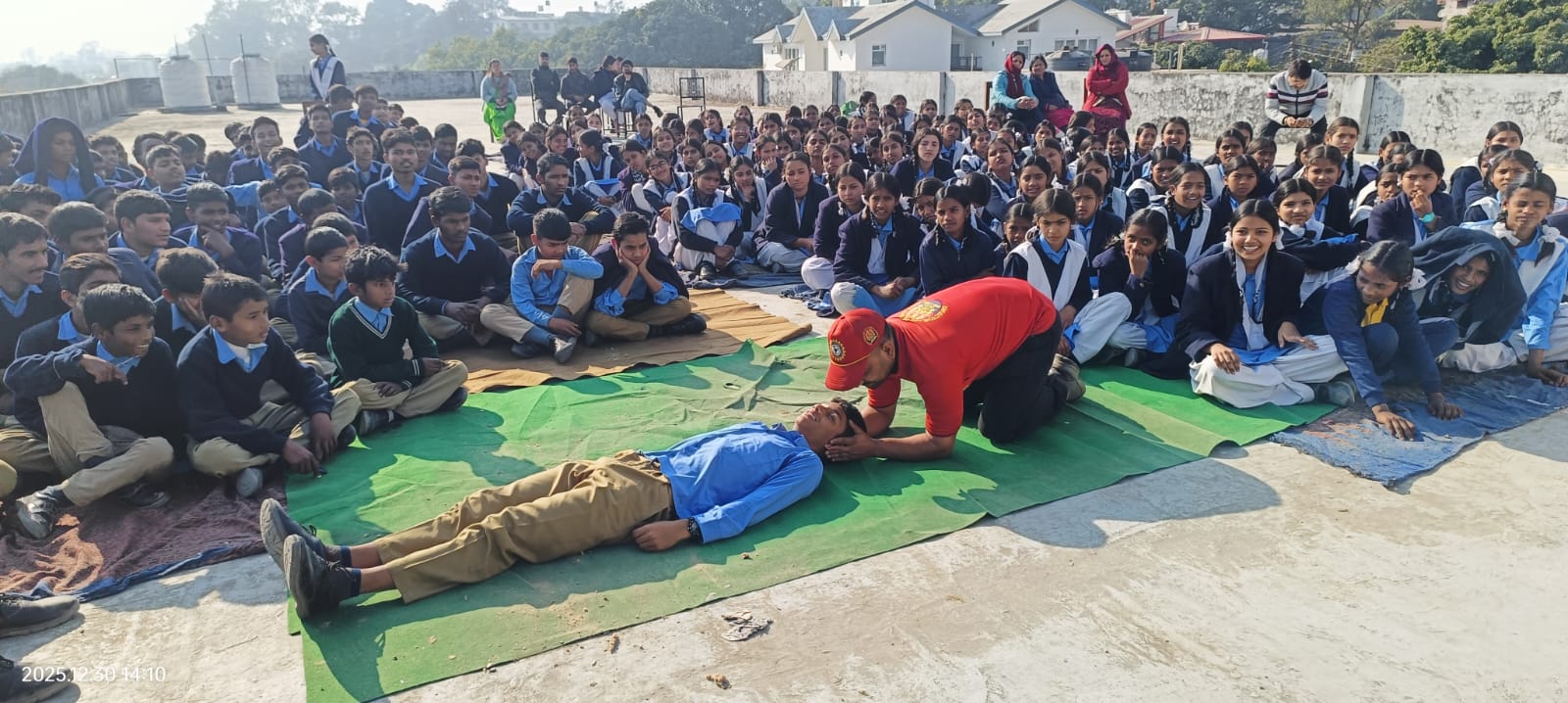 राजकीय इंटर कॉलेज, किशनपुर, देहरादून में एक दिवसीय आपदा प्रबंधन प्रशिक्षण कार्यक्रम का सफल आयोजन किया गया।